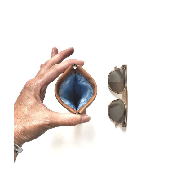 Top of sunglasses pouch