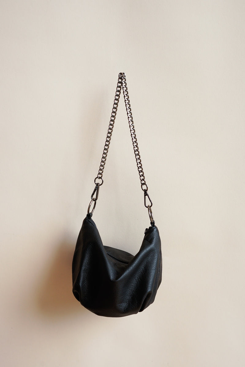 teardrop  | black evening bag