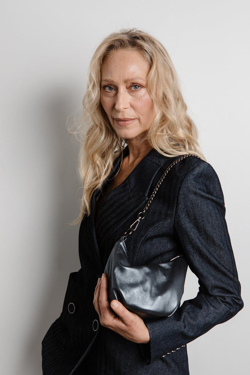 teardrop  | gunmetal evening bag