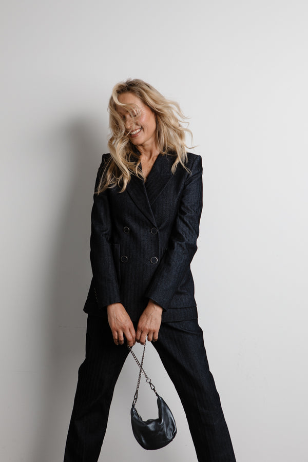 teardrop  | gunmetal evening bag