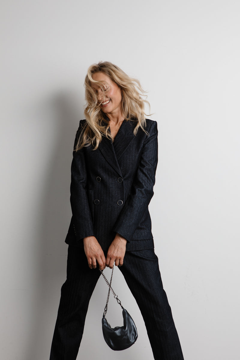 teardrop  | gunmetal evening bag