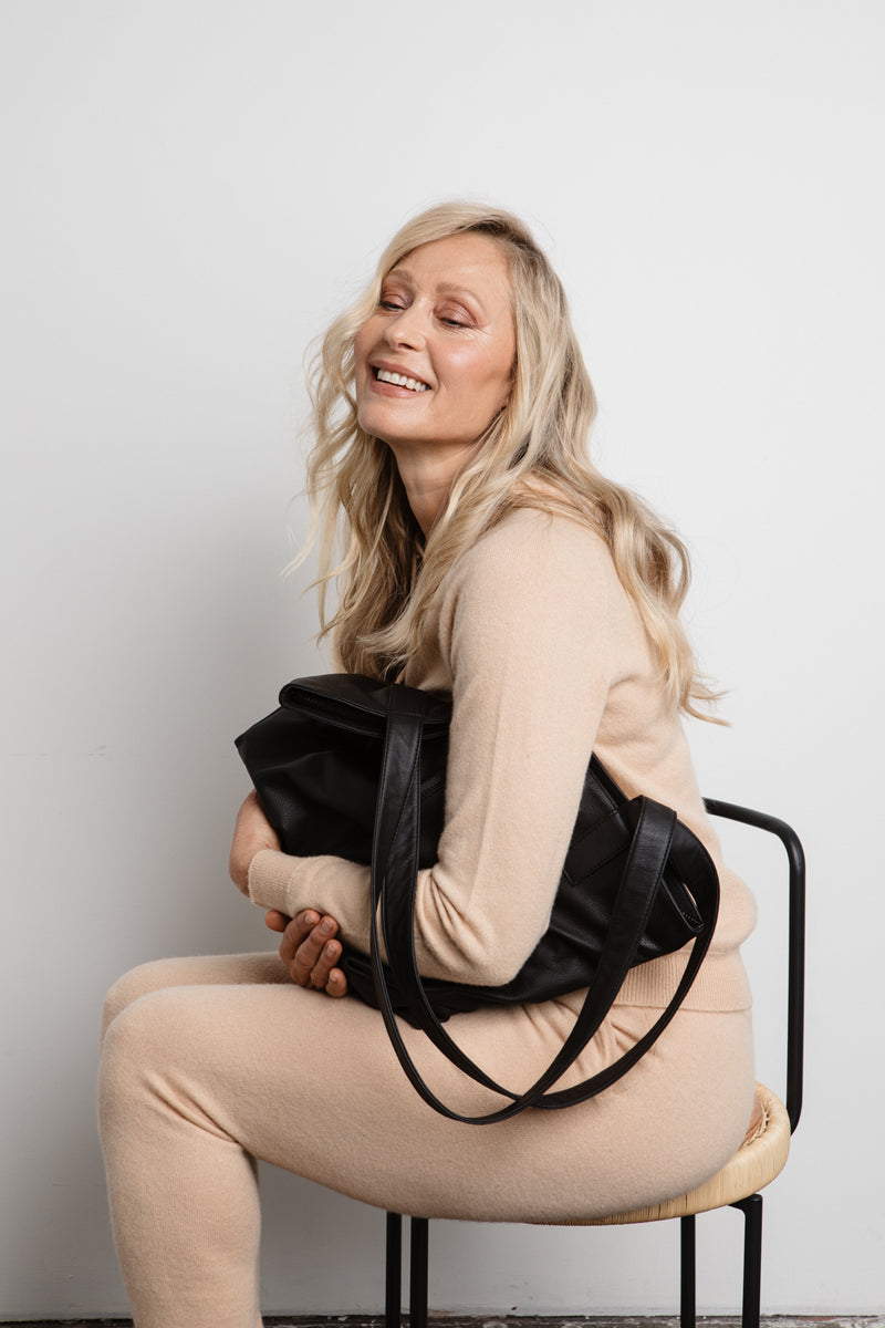 KARMME tote | LIQUORICE