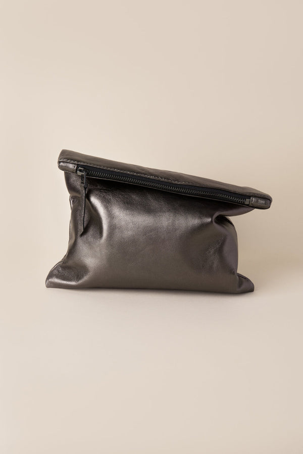 Storm Clutch | Pewter